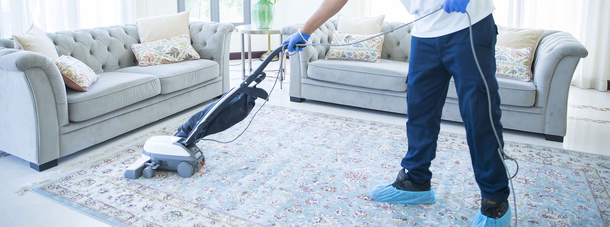 Why Should You Deep Clean Dirty Carpets? (Kuwait)